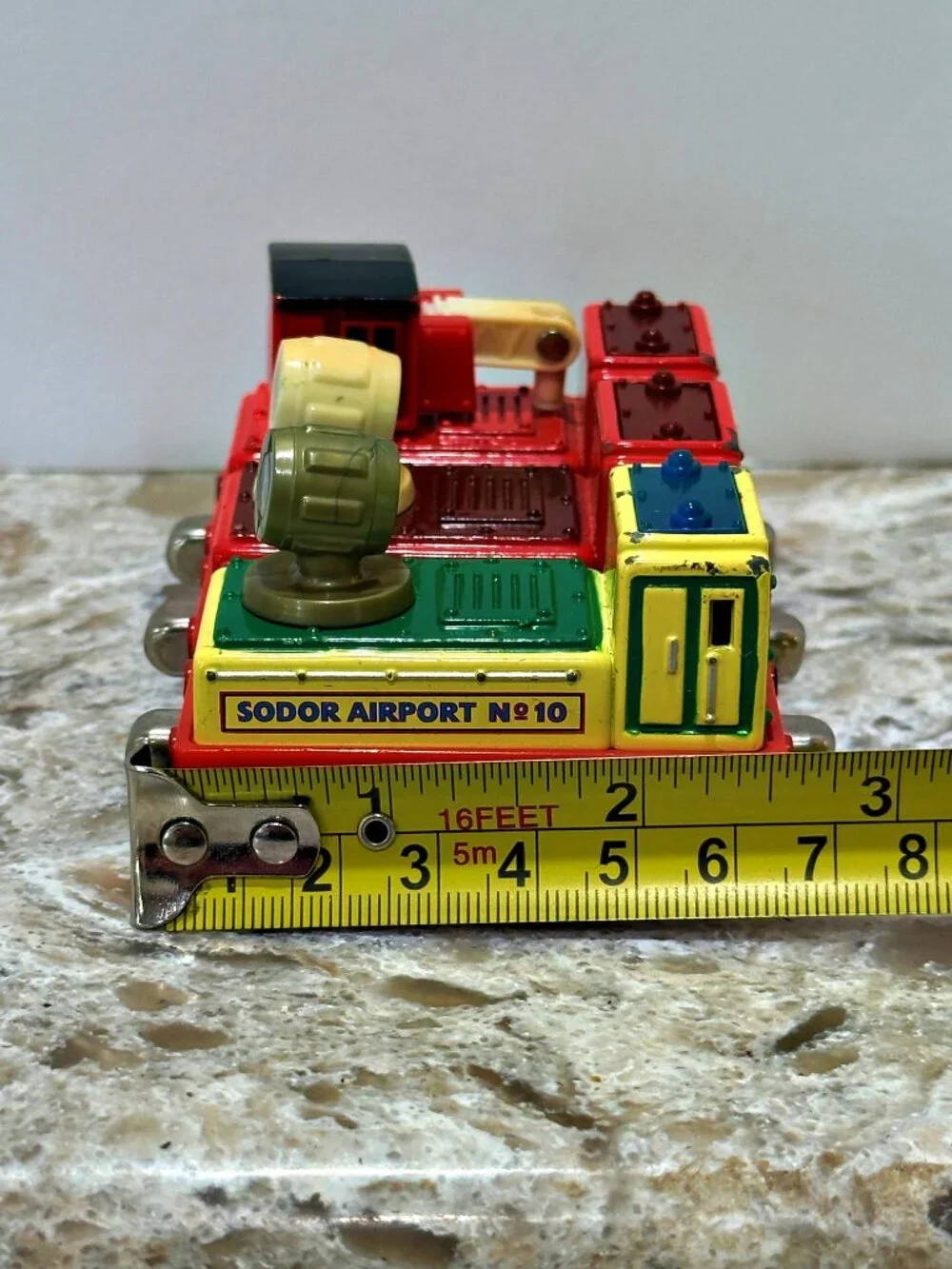 Thomas & Friends Sodor Rescue Airport Car Lot 3 Take Along 2004 Learning Curve
